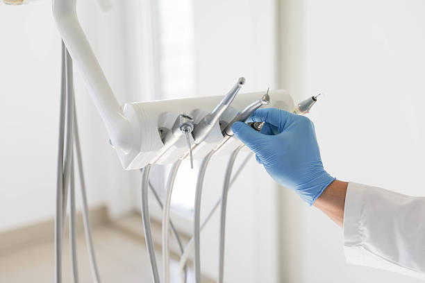 24/7 Emergency Tooth Extraction experts in El Lago, TX